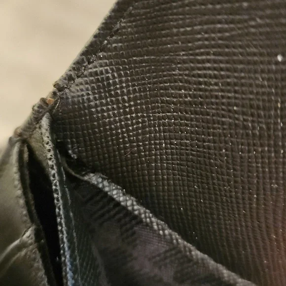 Michael Kors Trifold Wallet - Picture 11 of 13